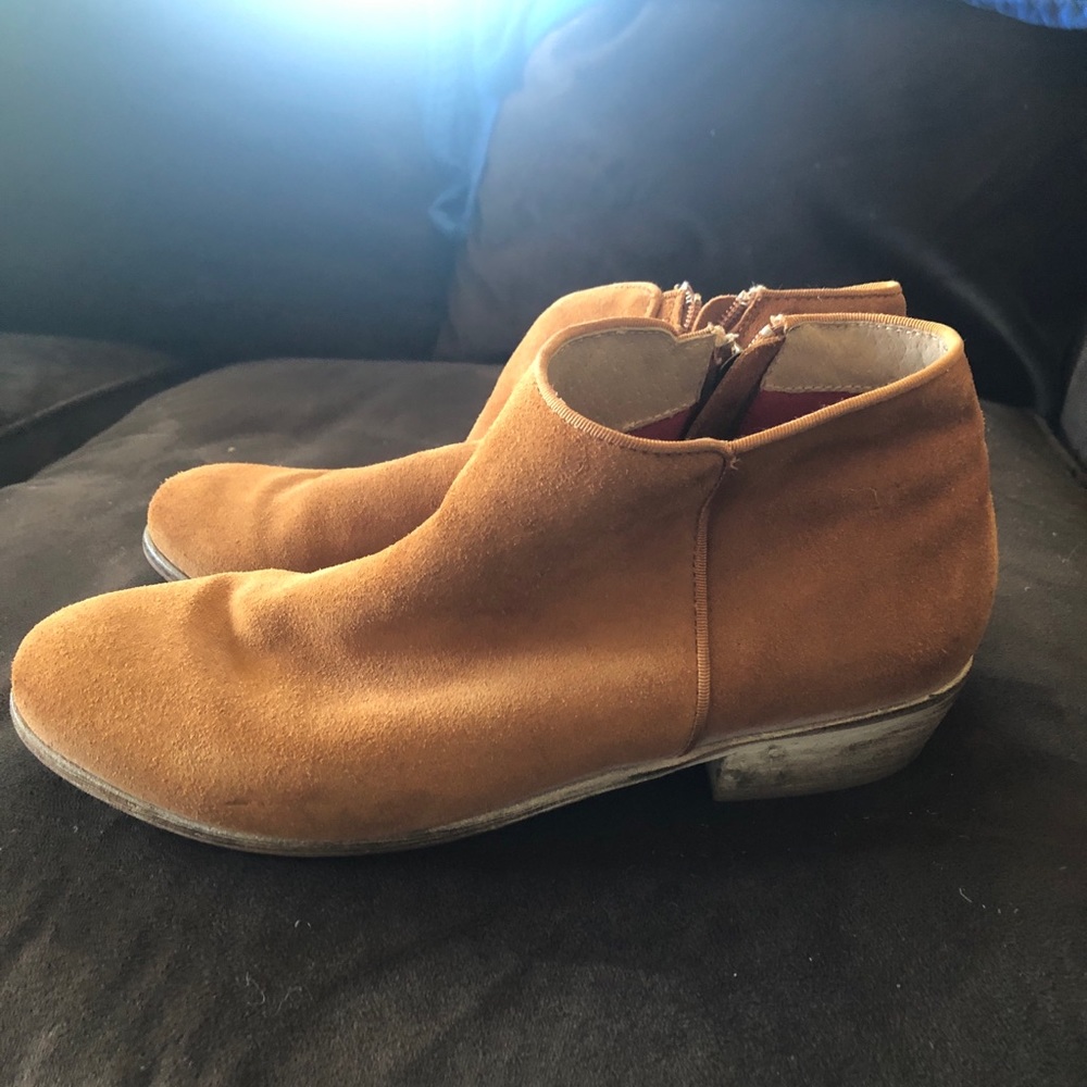 Booties - Picture 5 of 9